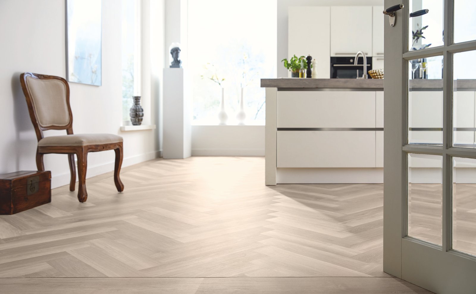 Mflor 40810 Parva Broad Leaf Light Sycamore 25-05